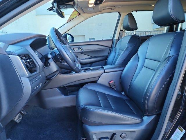 2023 Nissan Rogue FWD SL