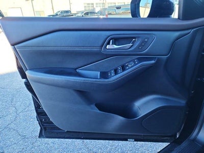 2023 Nissan Rogue FWD SL