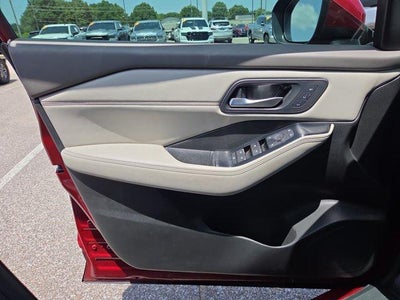 2023 Nissan Rogue AWD SL