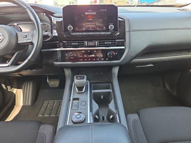 2025 Nissan Pathfinder SV 4WD