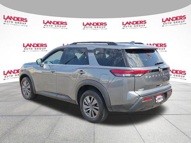 2025 Nissan Pathfinder SV 4WD