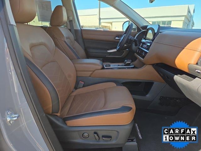 2025 Nissan Pathfinder Platinum 4WD