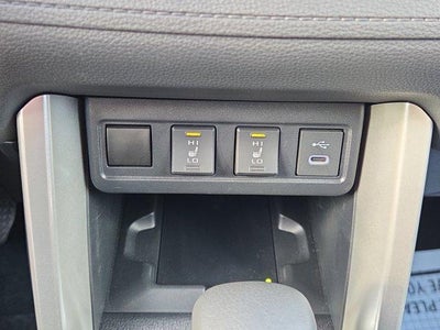 2024 Toyota Corolla Cross Hybrid XSE 4WD (Natl)