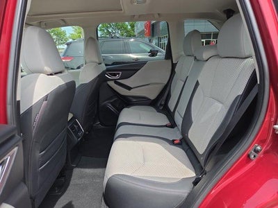 2022 Subaru Forester Premium CVT