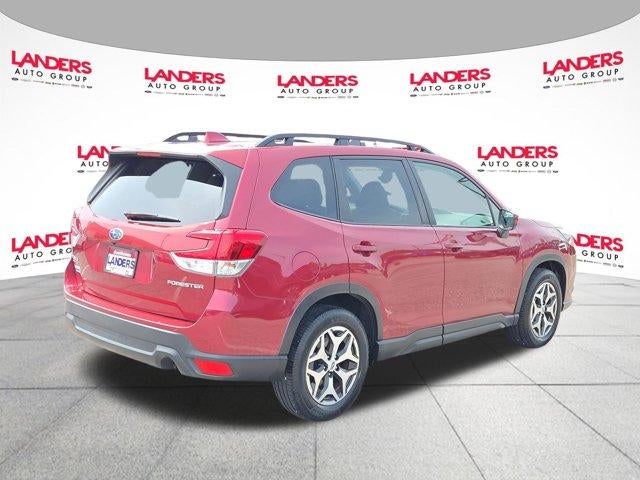 2022 Subaru Forester Premium CVT