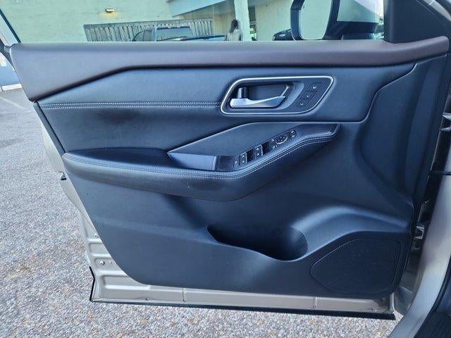 2021 Nissan Rogue AWD SL