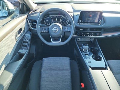 2023 Nissan Rogue FWD SV