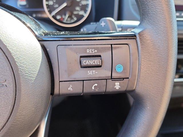 2023 Nissan Rogue FWD SV