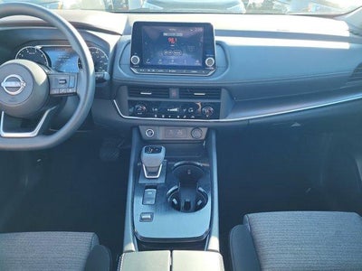 2023 Nissan Rogue FWD SV