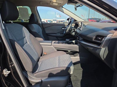 2023 Nissan Rogue AWD SV
