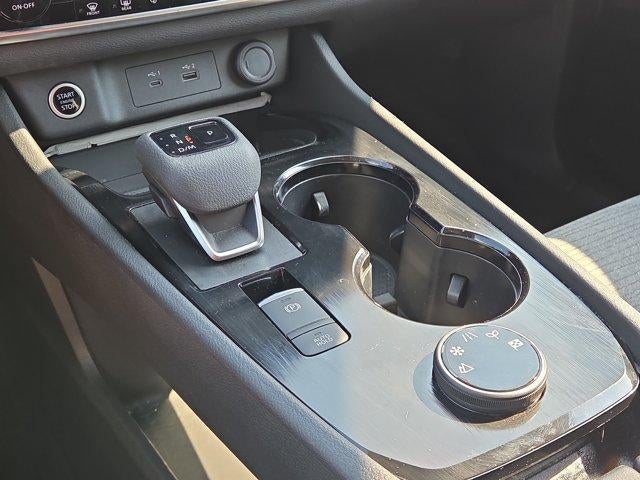 2023 Nissan Rogue AWD SV