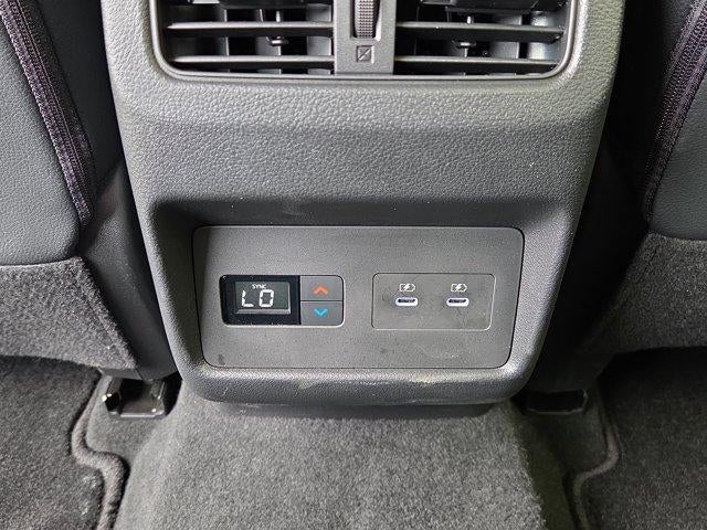 2025 Nissan Rogue AWD SL
