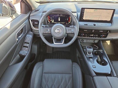 2024 Nissan Rogue FWD Platinum