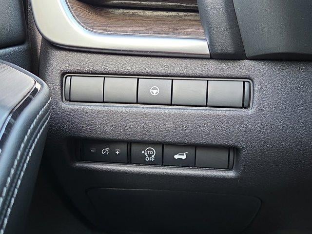 2024 Nissan Rogue FWD Platinum