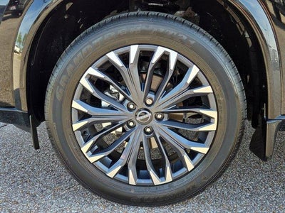 2024 Nissan Rogue FWD Platinum