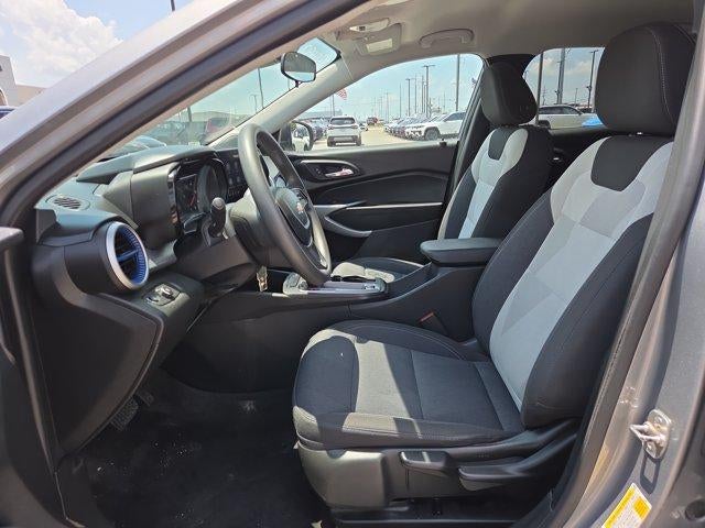 2024 Chevrolet Trax FWD 4dr LS