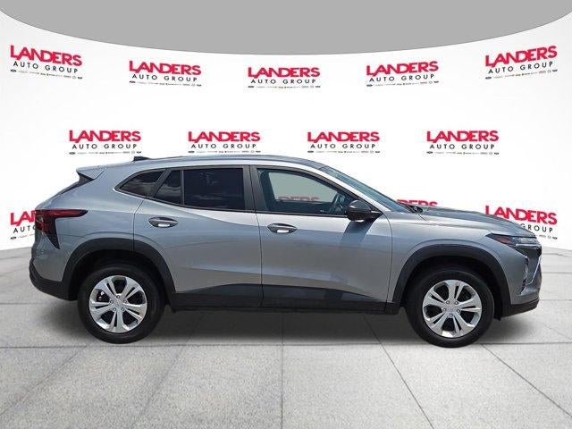 2024 Chevrolet Trax FWD 4dr LS
