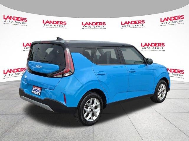 2023 Kia Soul S IVT