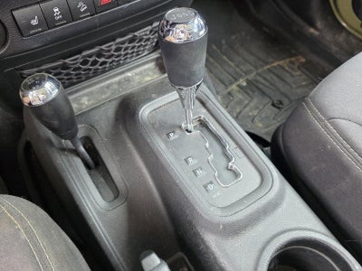 2013 Jeep Wrangler Unlimited 4WD 4dr Sahara