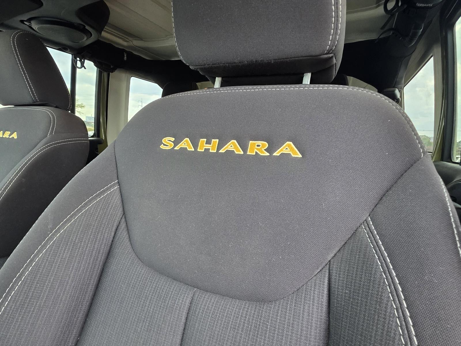 2013 Jeep Wrangler Unlimited 4WD 4dr Sahara