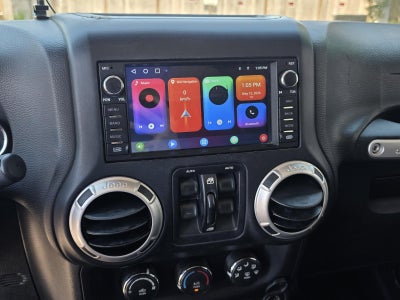 2016 Jeep Wrangler Unlimited 4WD 4dr Sahara