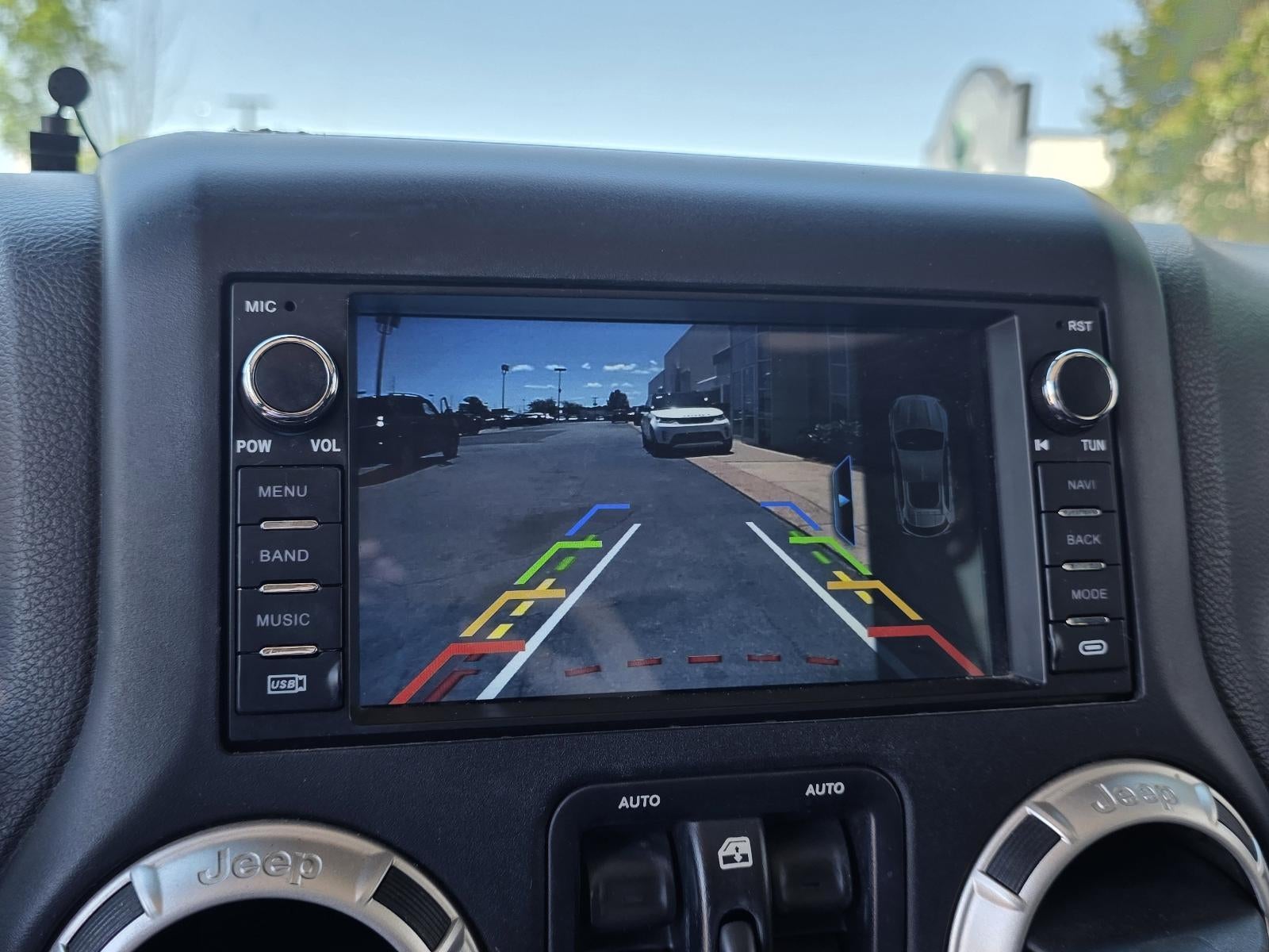 2016 Jeep Wrangler Unlimited 4WD 4dr Sahara