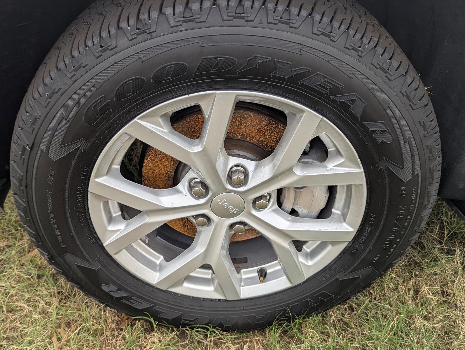 2023 Jeep Grand Cherokee Limited 4x2