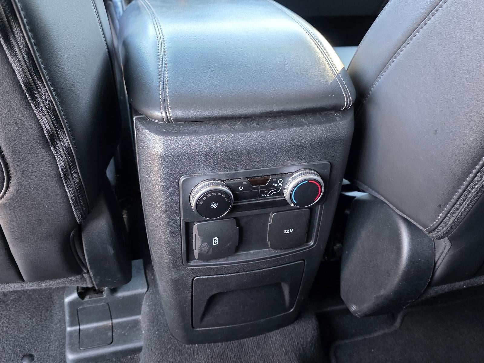 2023 Ford Explorer XLT RWD