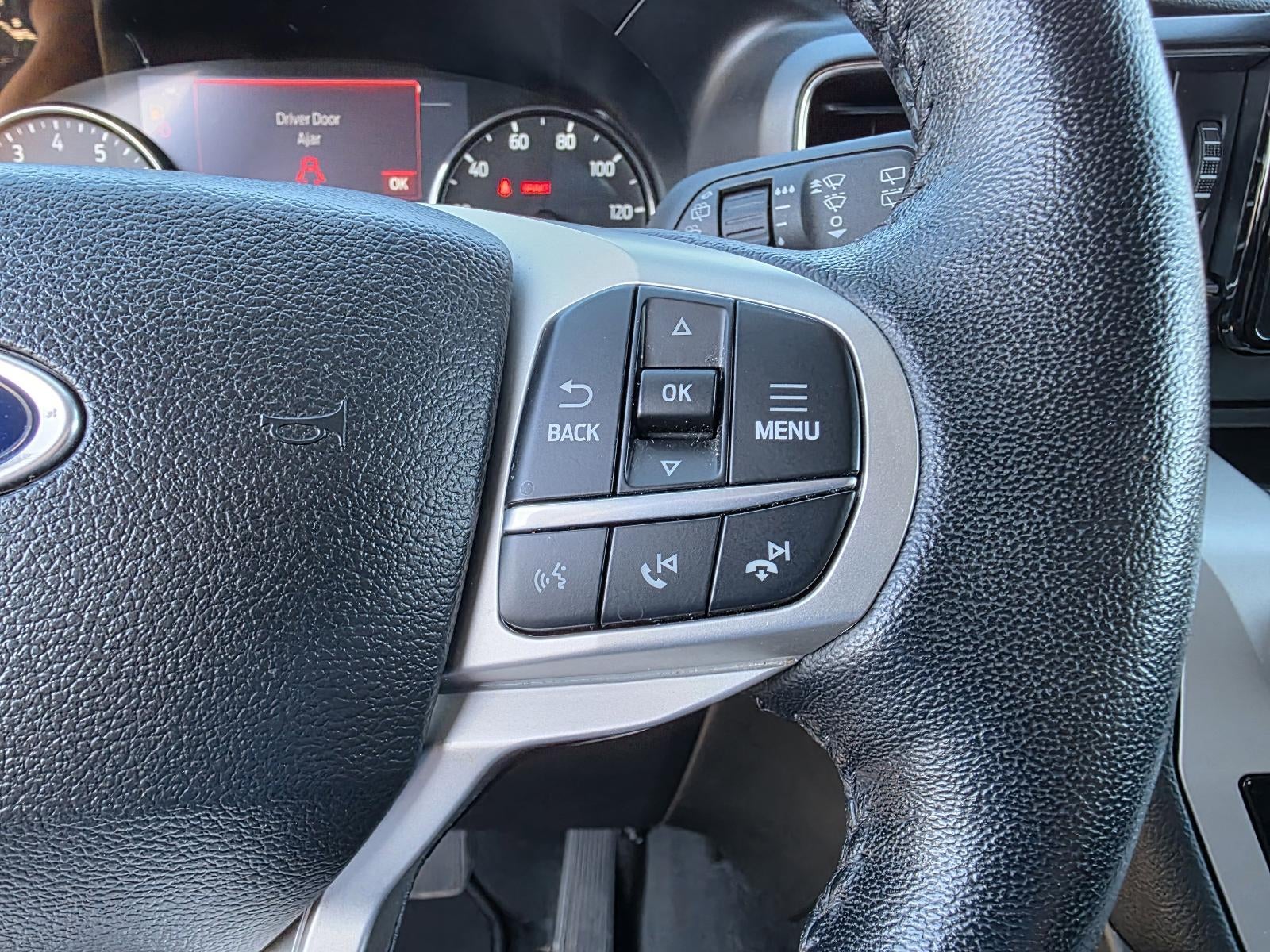 2023 Ford Explorer XLT RWD