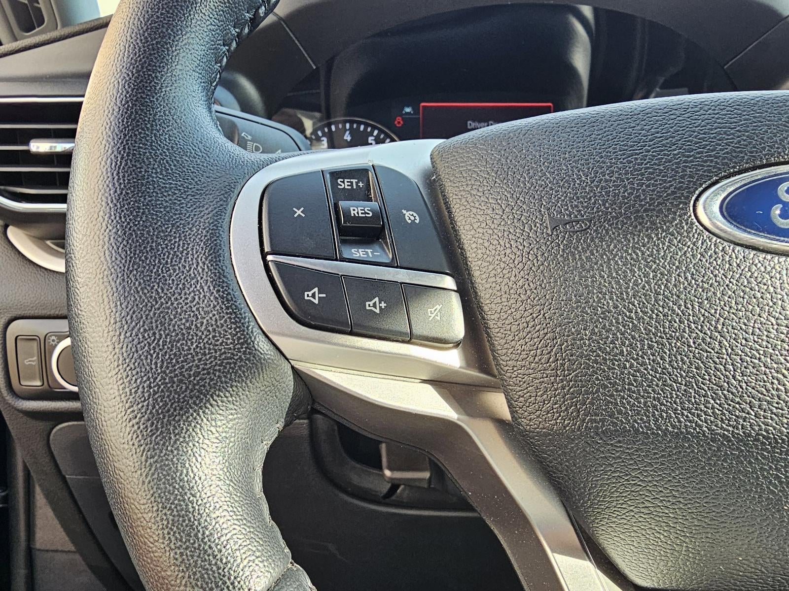 2024 Ford Explorer XLT RWD