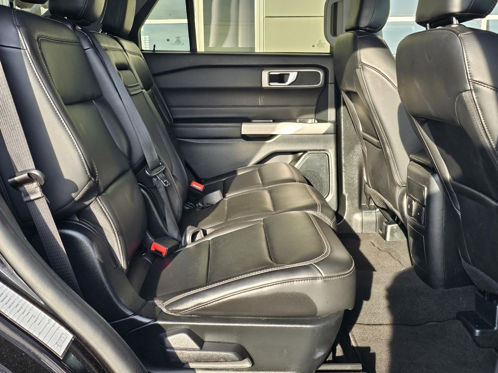 2024 Ford Explorer XLT RWD