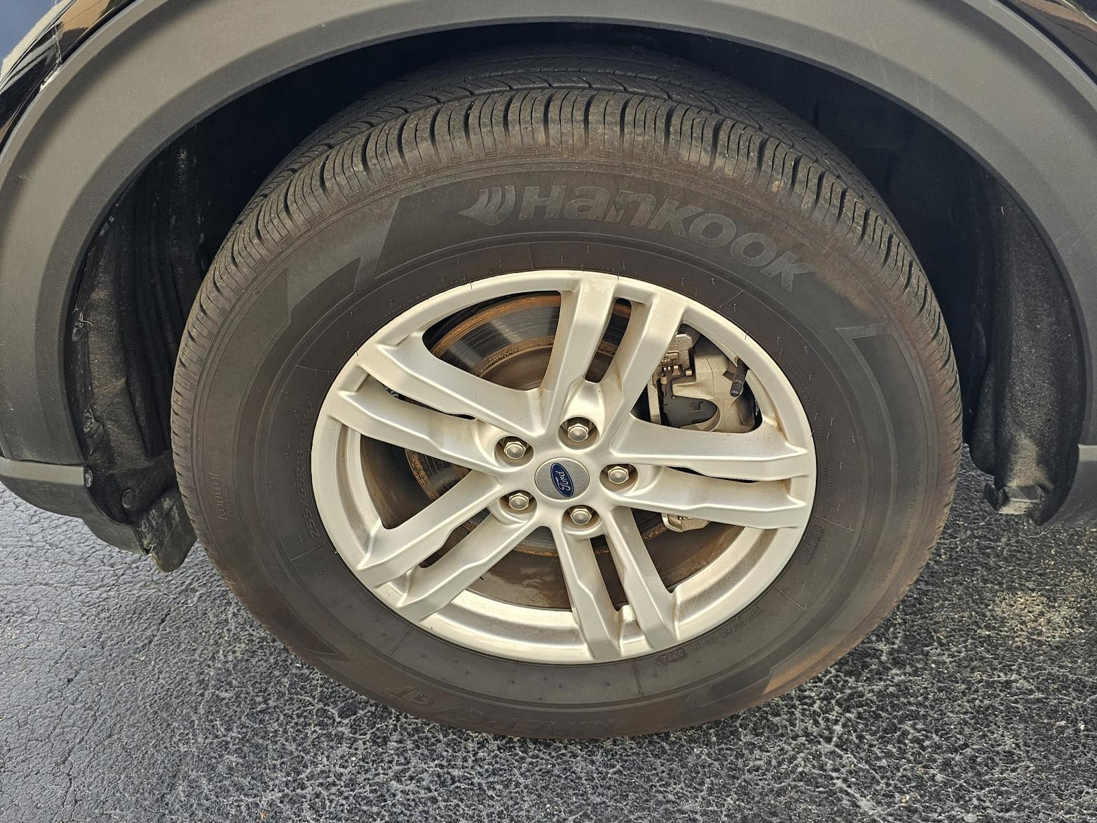 2024 Ford Explorer XLT RWD