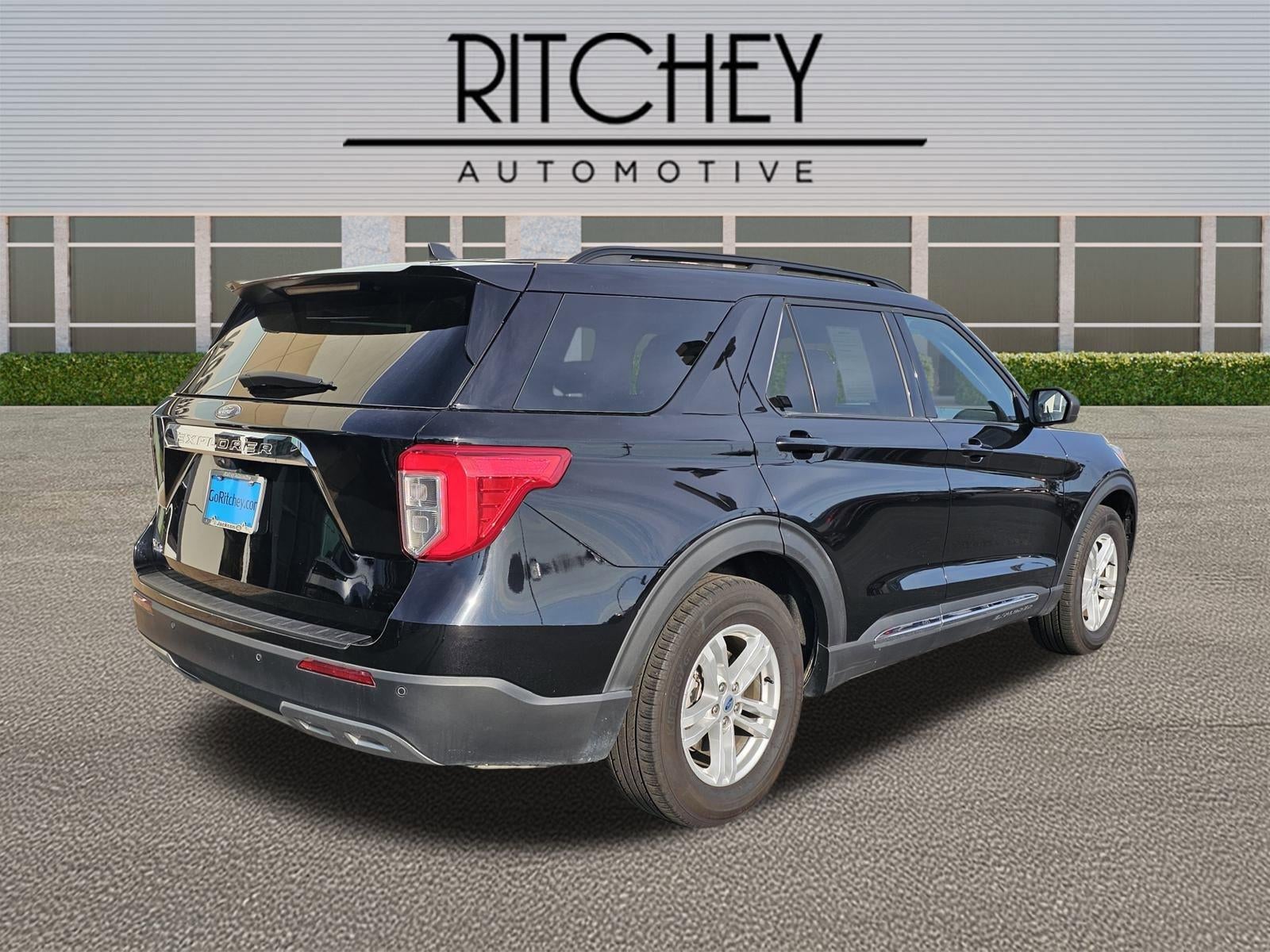 2024 Ford Explorer XLT RWD