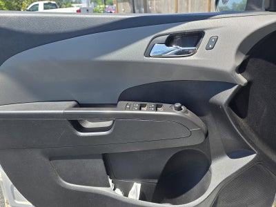 2014 Chevrolet Sonic Sedan LT Auto