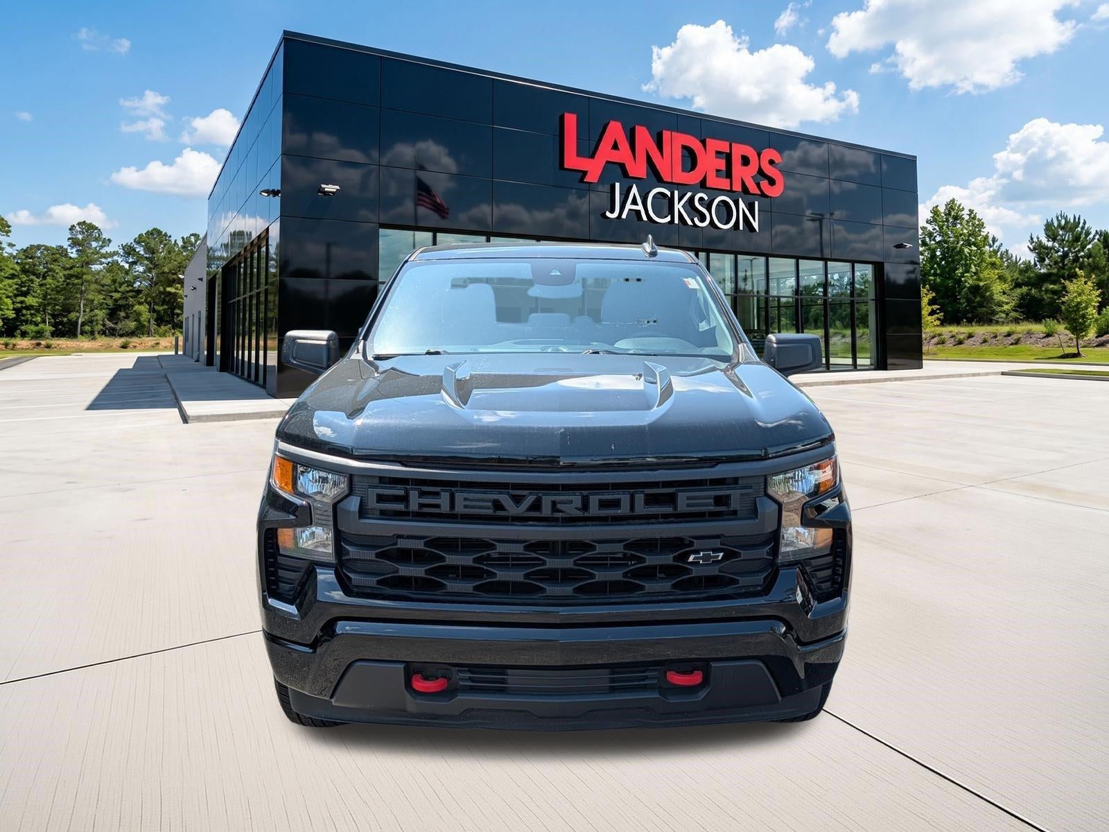 2022 Chevrolet Silverado 1500 Crew Cab Short Box 2-Wheel Drive Custom