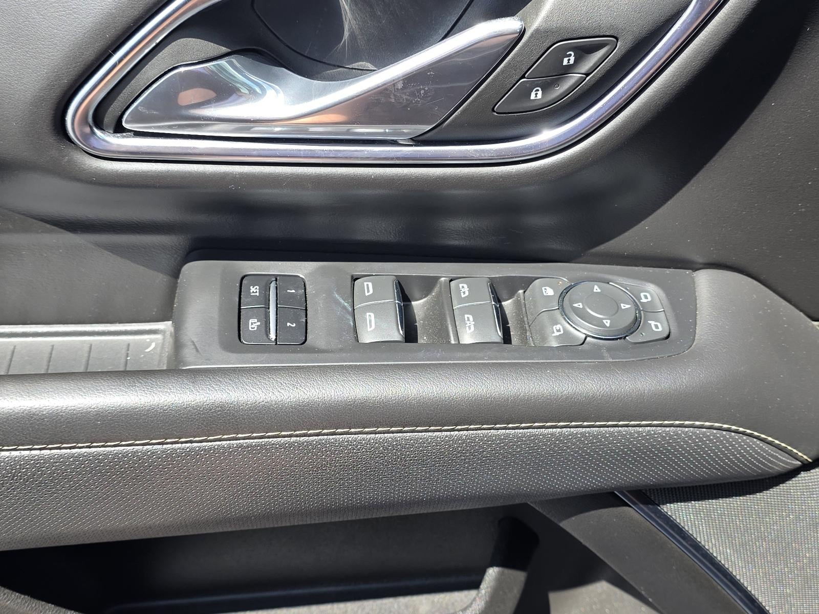 2023 Chevrolet Suburban 2WD Premier