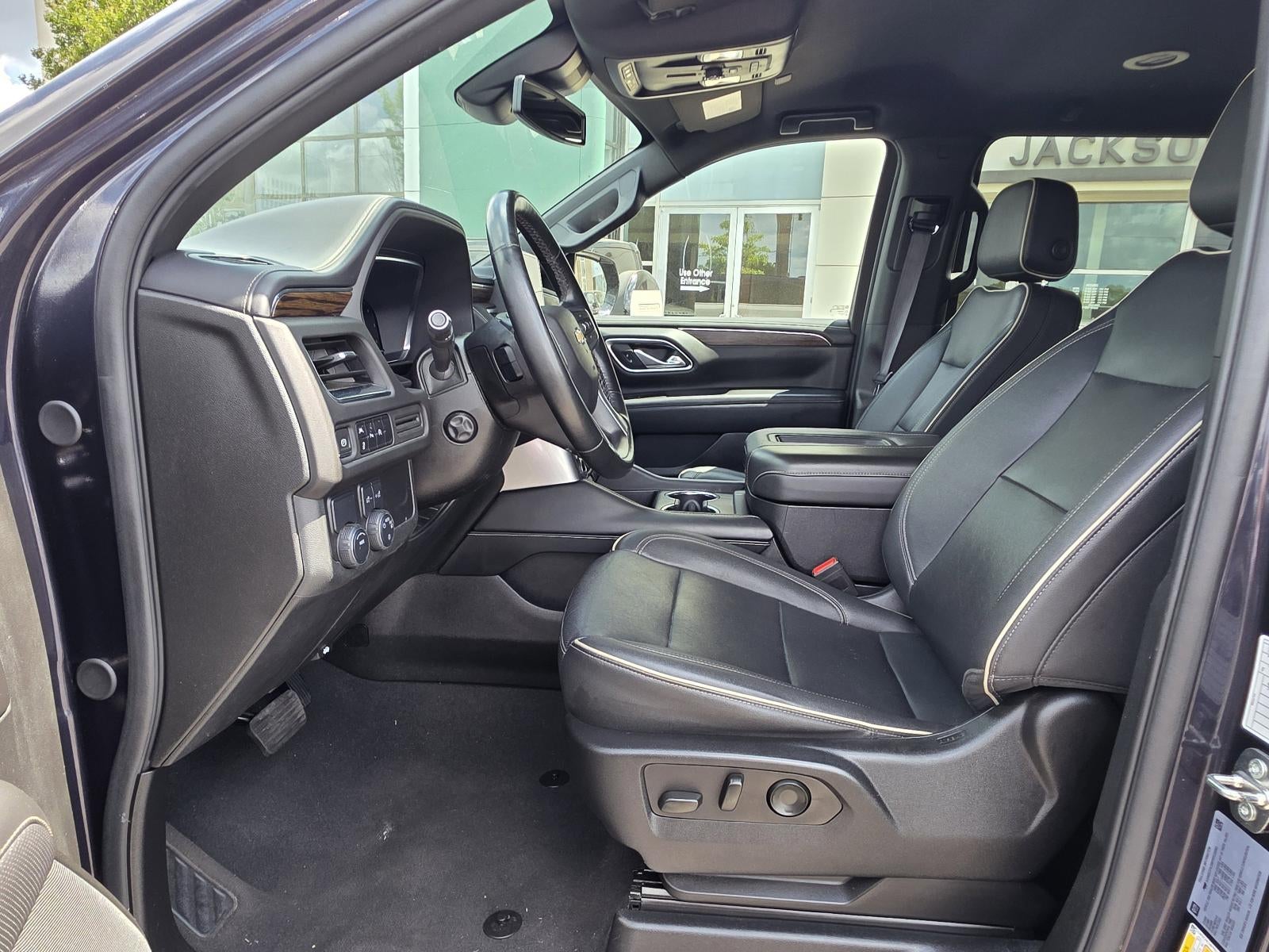 2023 Chevrolet Suburban 2WD Premier