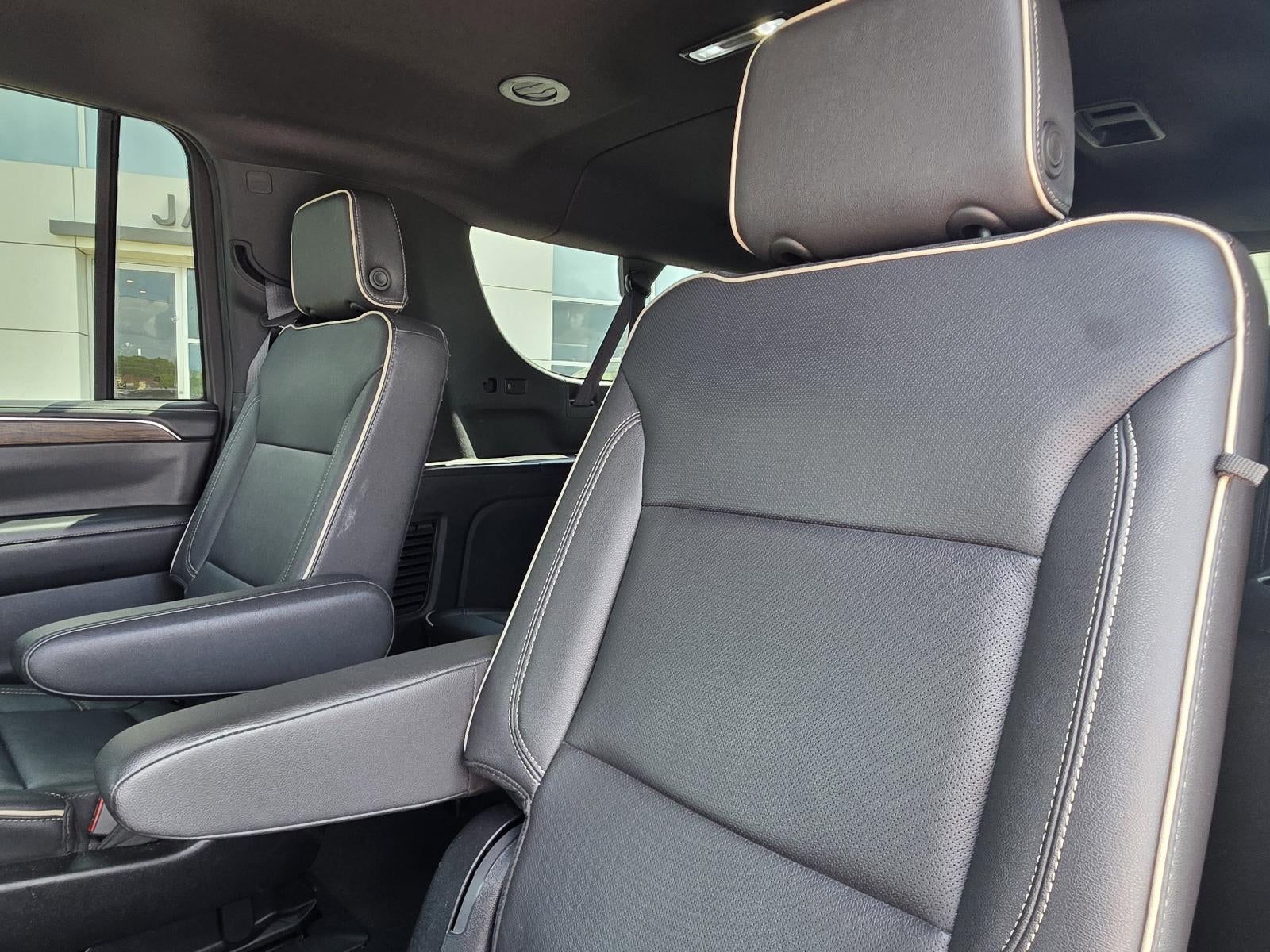 2023 Chevrolet Suburban 2WD Premier