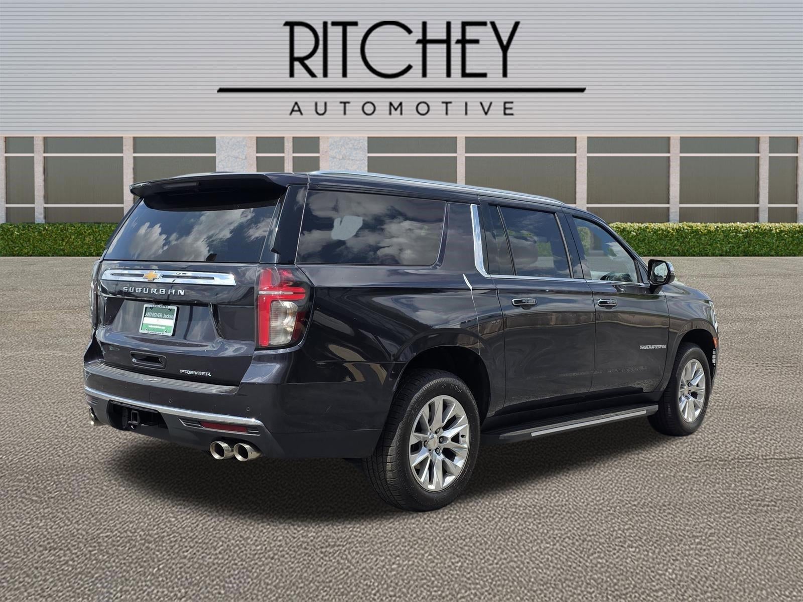 2023 Chevrolet Suburban 2WD Premier