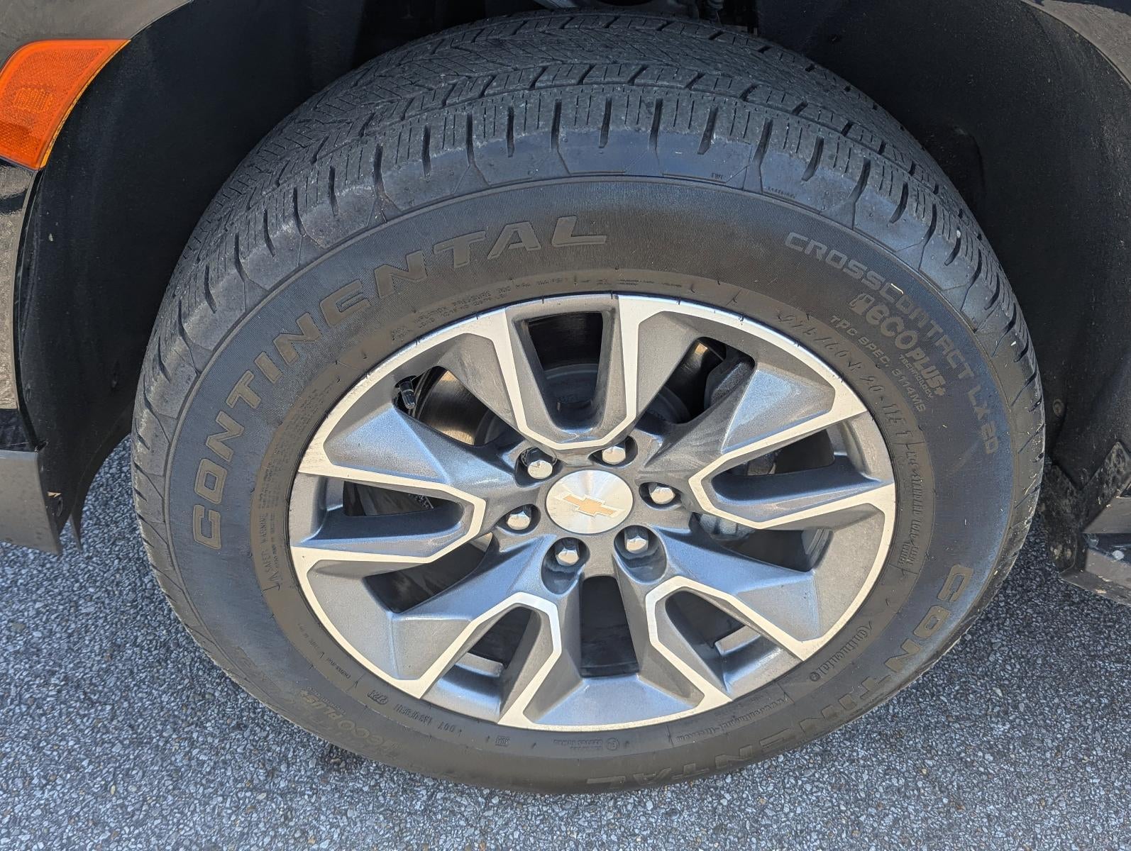 2024 Chevrolet Tahoe 2WD LS