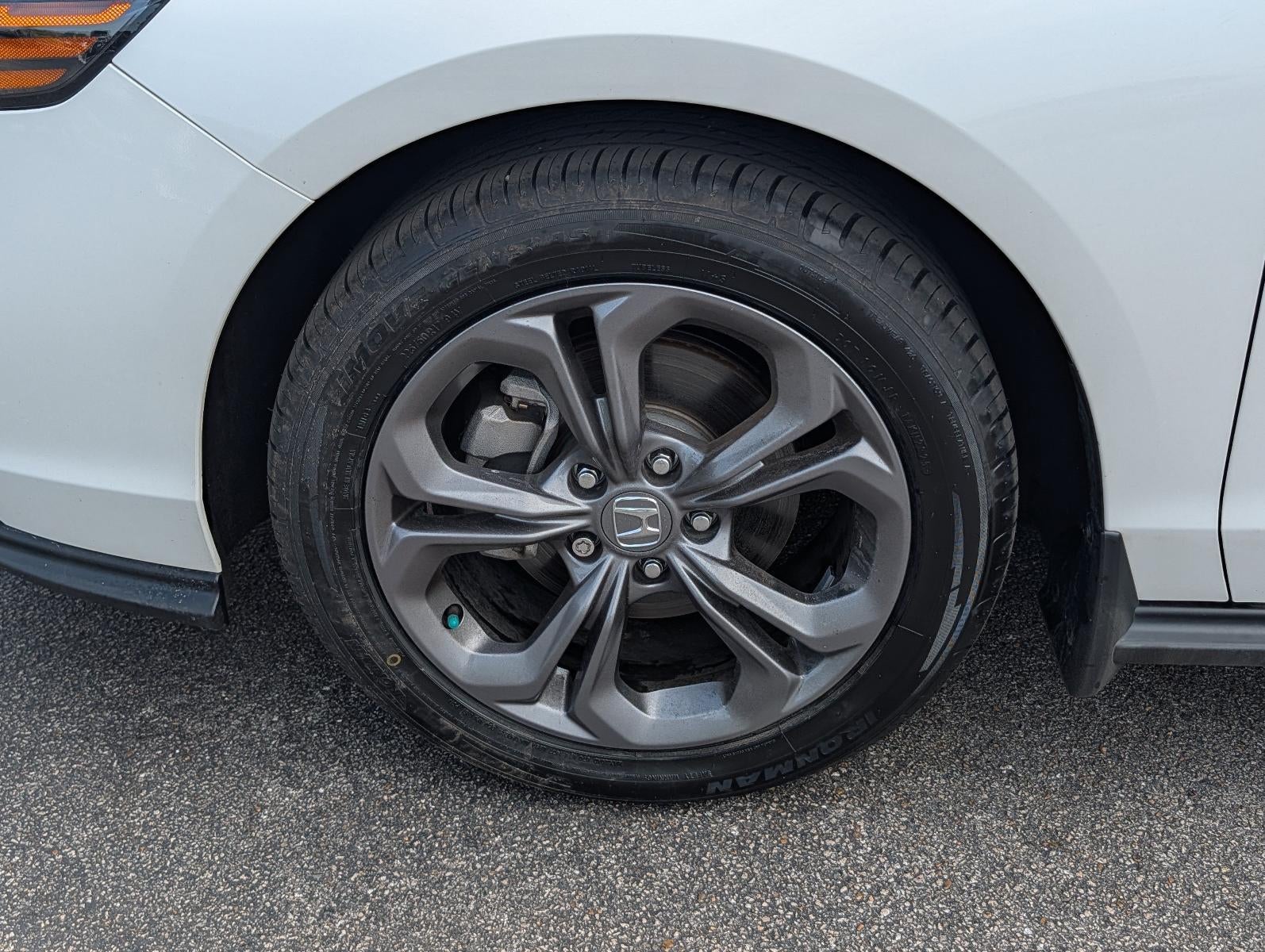 2025 Honda Accord Sedan LX CVT
