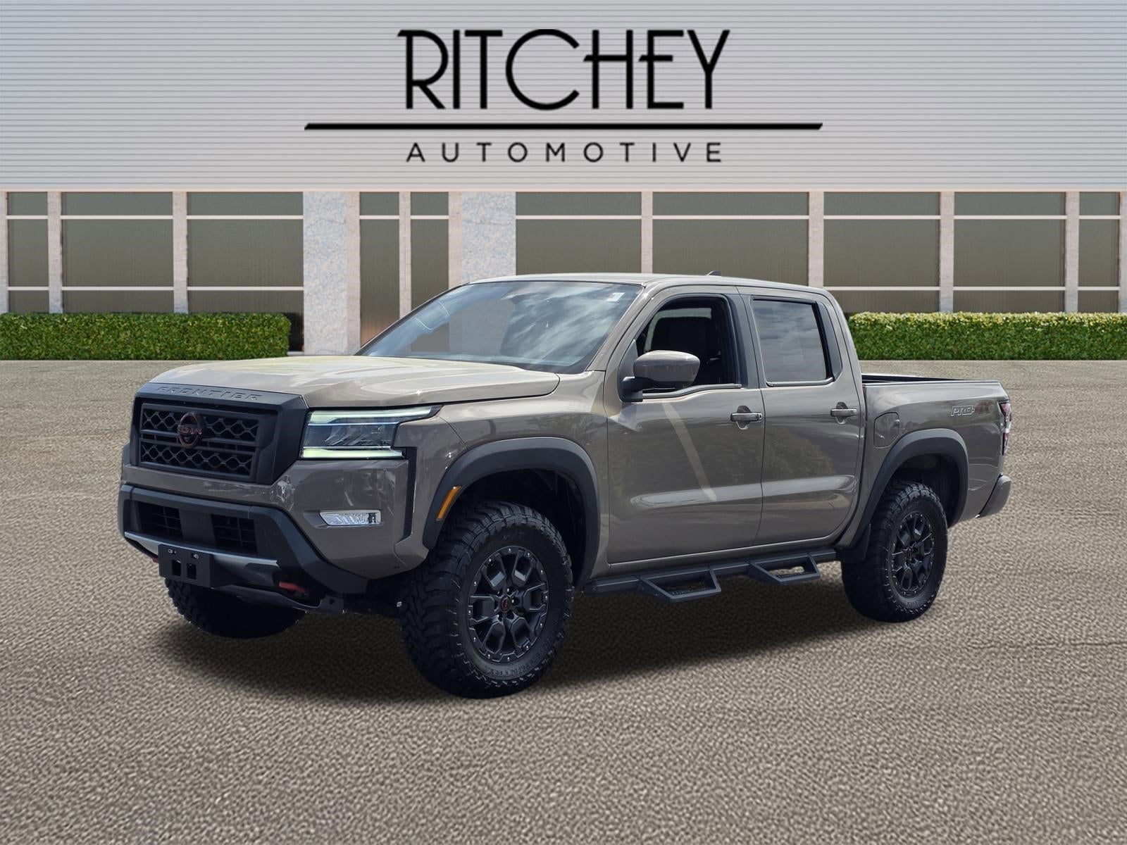 2023 Nissan Frontier Crew Cab 4x4 PRO-4X Auto