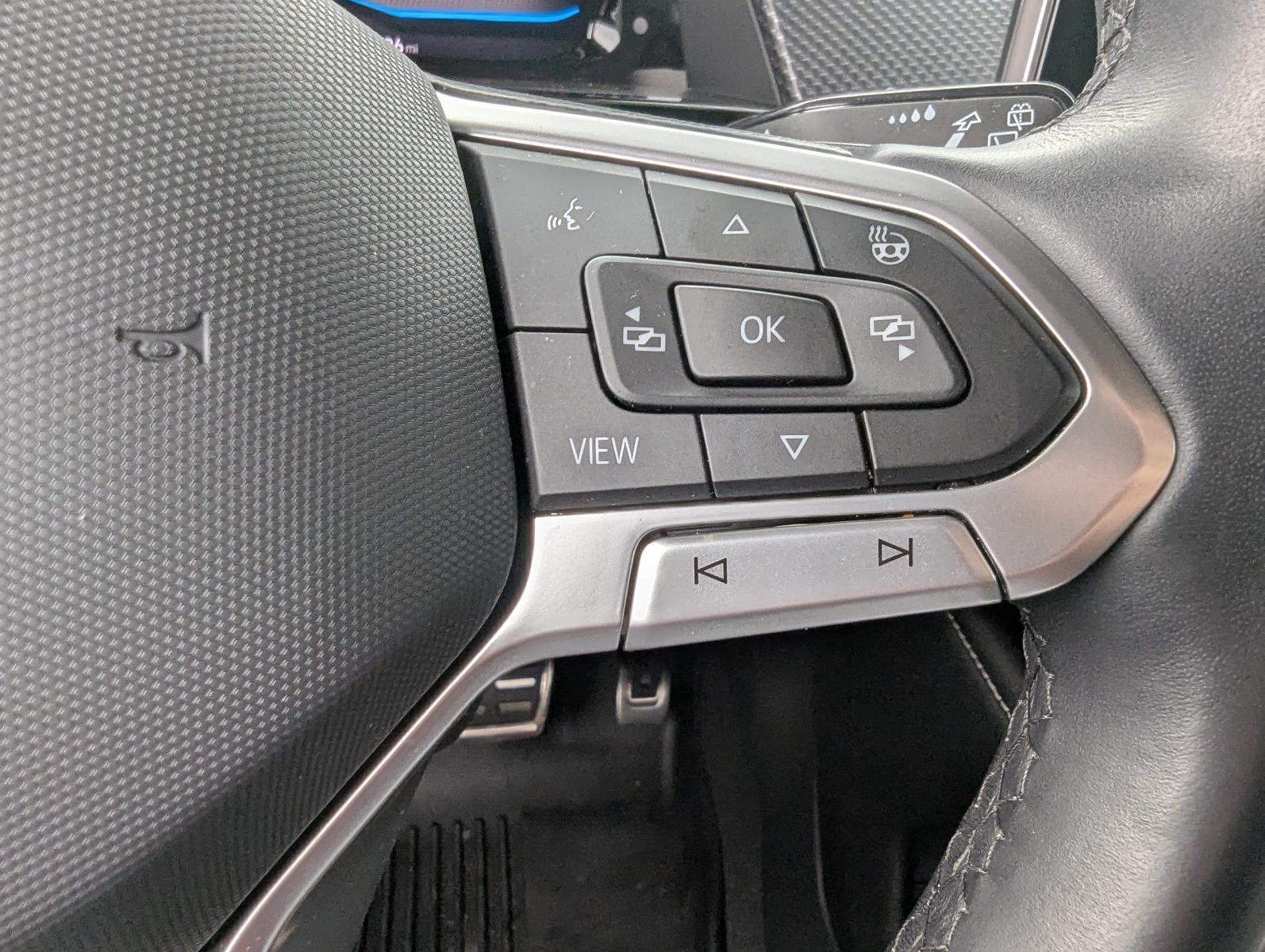 2024 Volkswagen Atlas Cross Sport 2.0T SEL R-Line 4MOTION