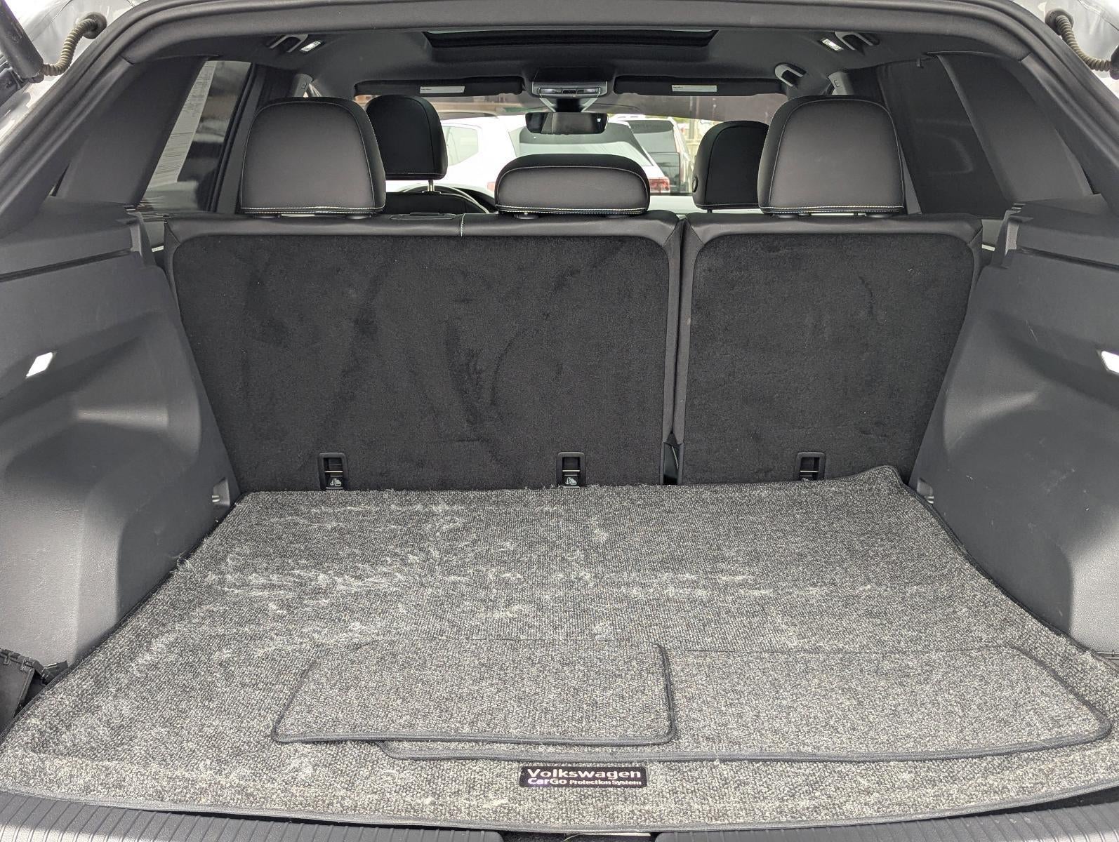 2024 Volkswagen Atlas Cross Sport 2.0T SEL R-Line 4MOTION