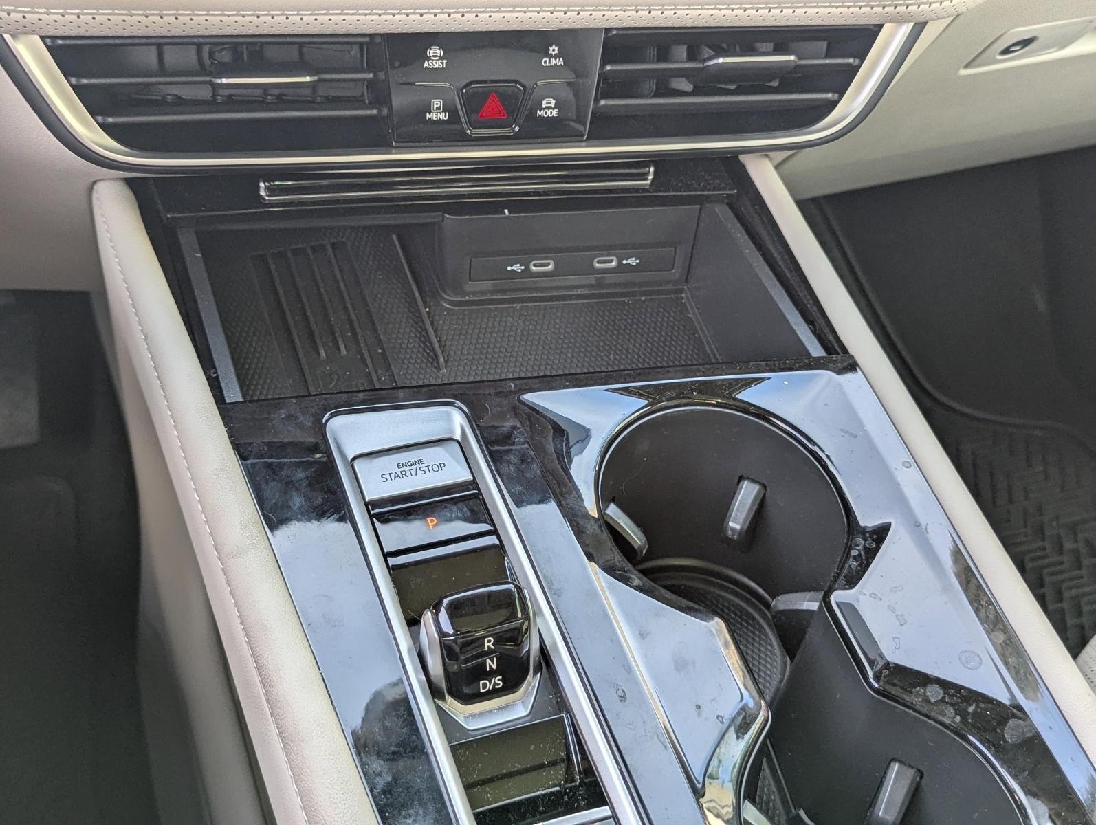 2025 Volkswagen Atlas 2.0T SEL 4MOTION