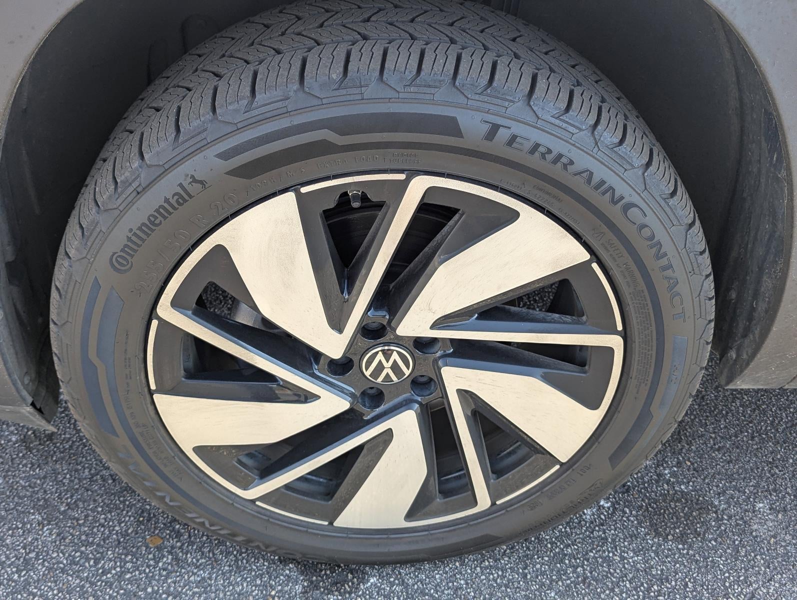 2024 Volkswagen Atlas 2.0T SEL 4MOTION