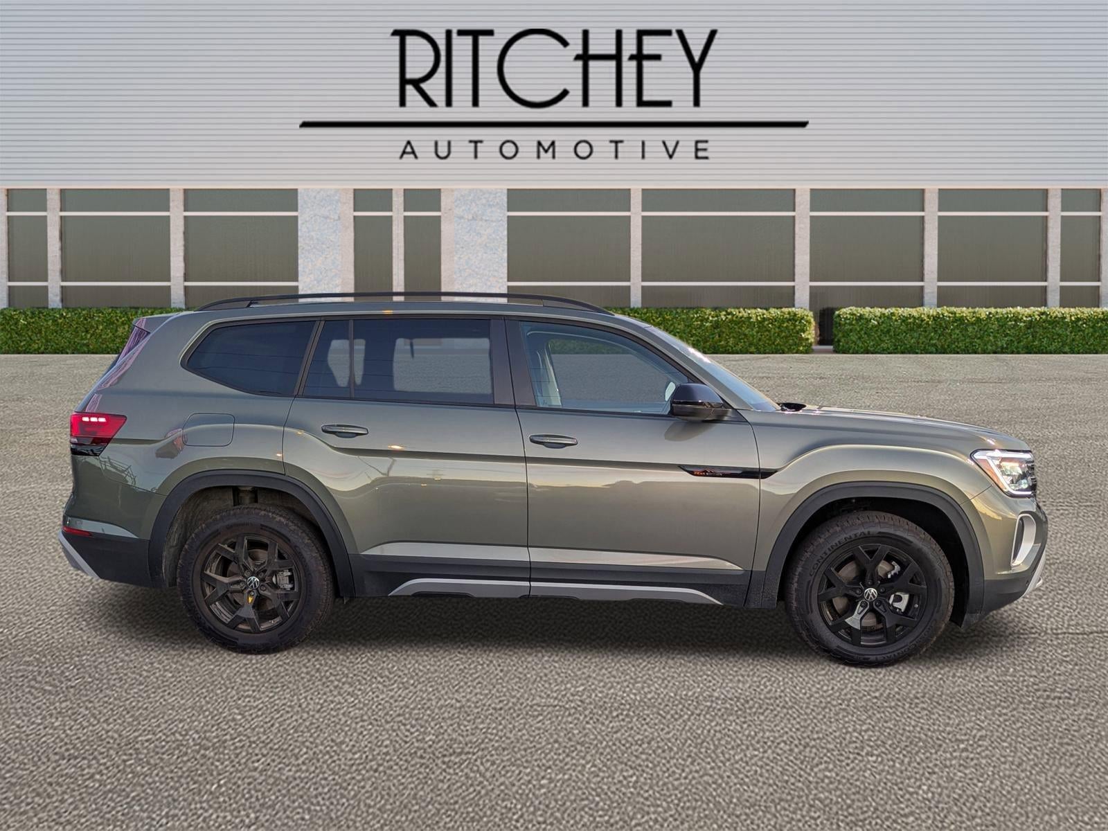 2025 Volkswagen Atlas 2.0T Peak Edition 4MOTION