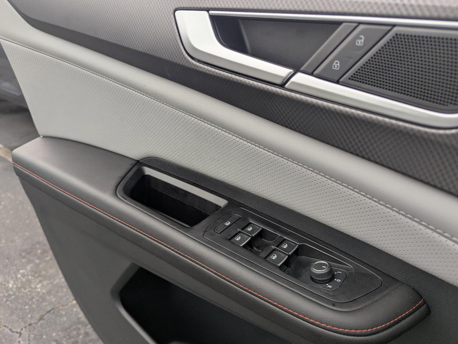 2025 Volkswagen Atlas 2.0T Peak Edition 4MOTION