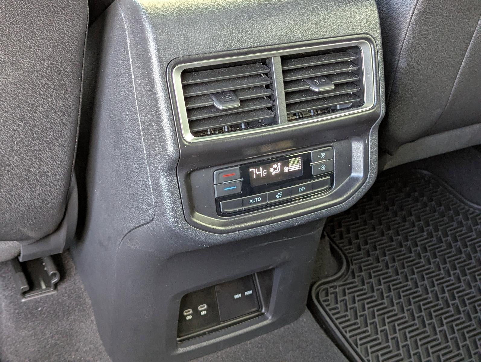 2025 Volkswagen Atlas 2.0T Peak Edition 4MOTION