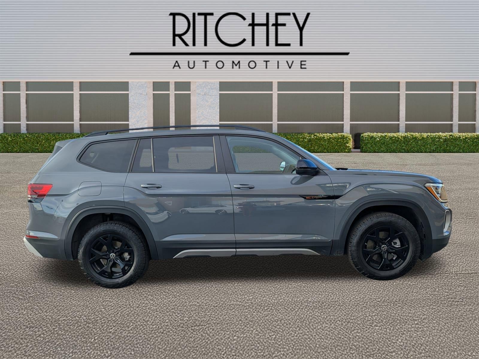 2025 Volkswagen Atlas 2.0T Peak Edition 4MOTION